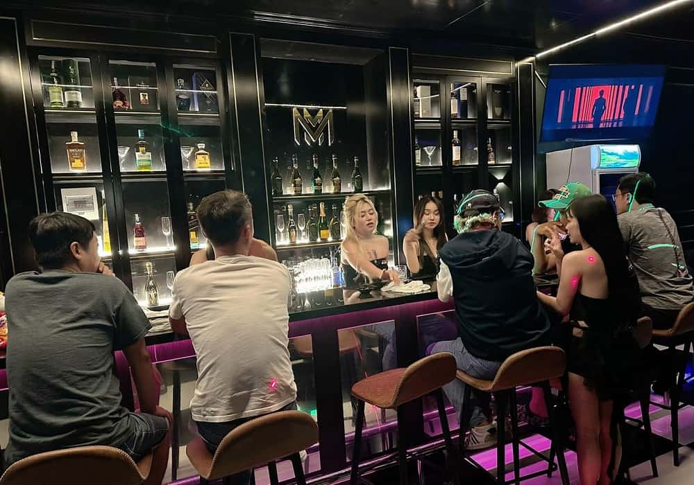 Mystery Bar & Lounge